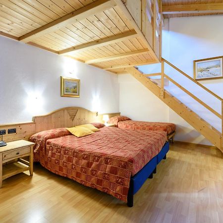 Hotel Garni Le Corti Grosotto Екстериор снимка